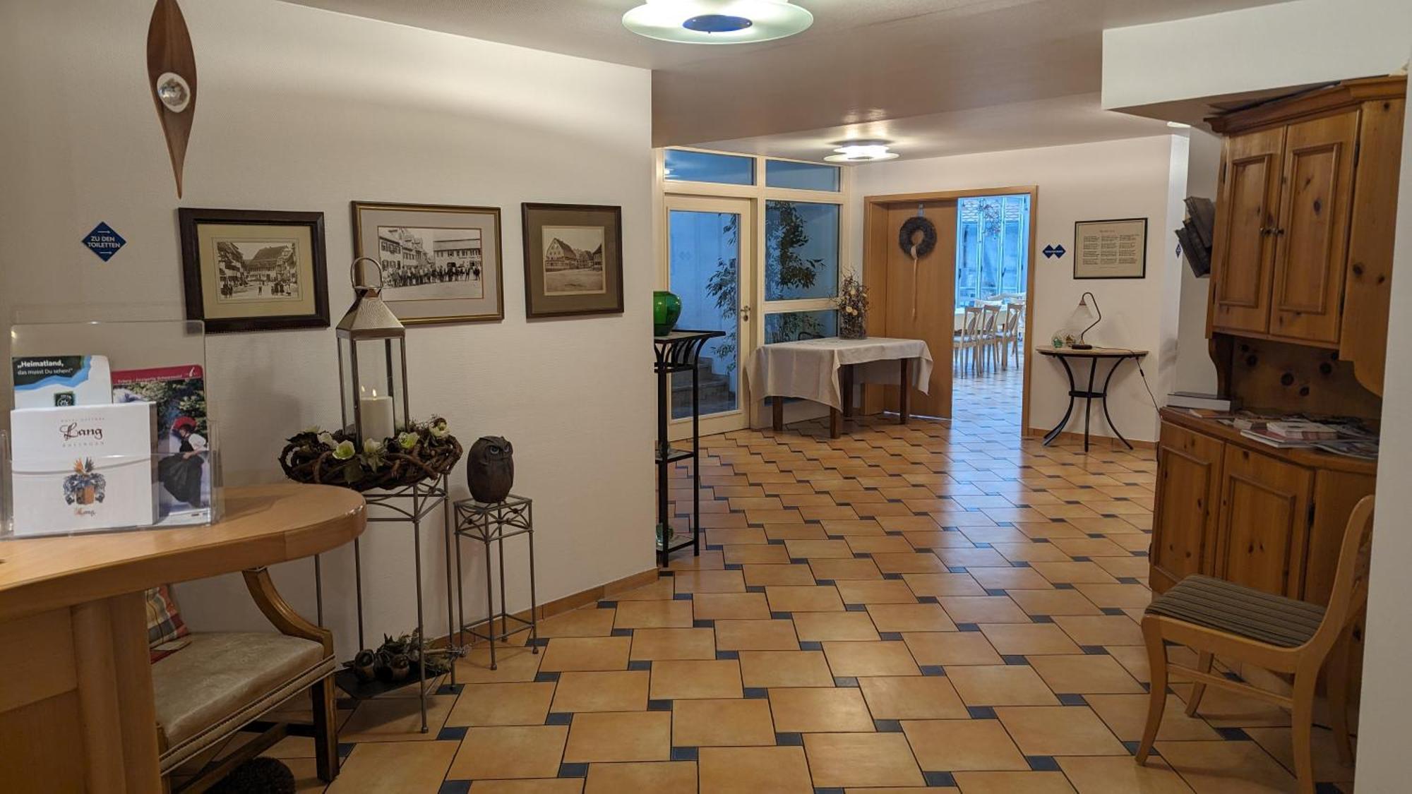 Hotel Gasthof Lang Балинген Екстериор снимка